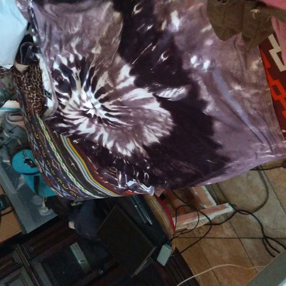 Tye dye Shein XL browns and white